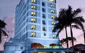 Grand Candi Hotel